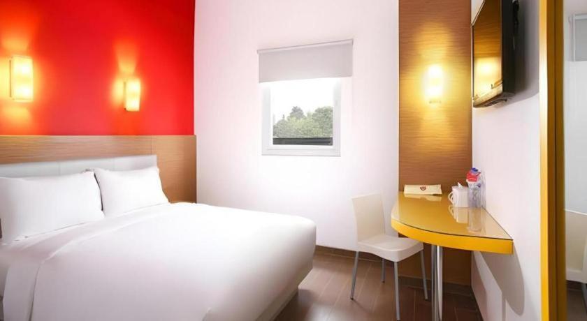 Amaris Hotel La Codefin Kemang Jakarta Exteriér fotografie